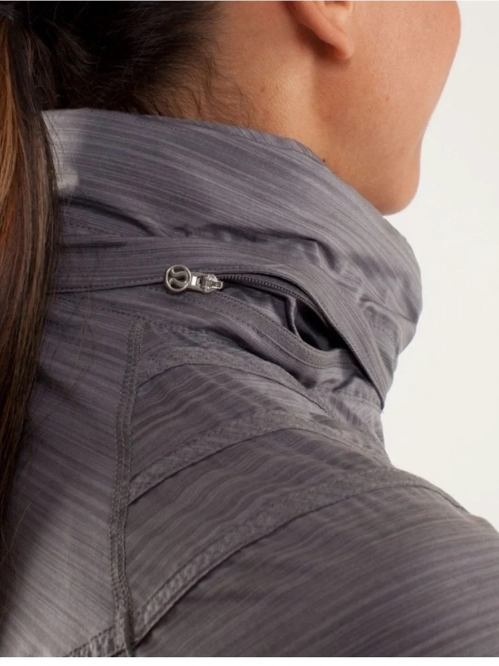 lululemon athletica lightweight running
